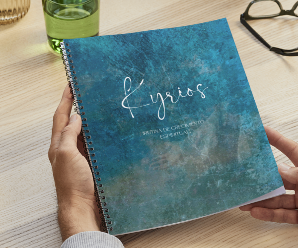 Fotografía original de la agenda Kyrios